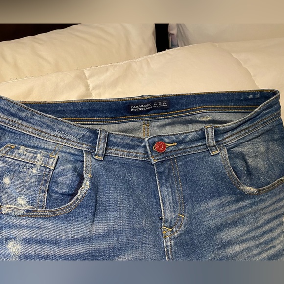 Zara Basics Z1975 Distressed Jeans- size 8 - Picture 2 of 10